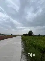 Tatiband raipur me plots Available