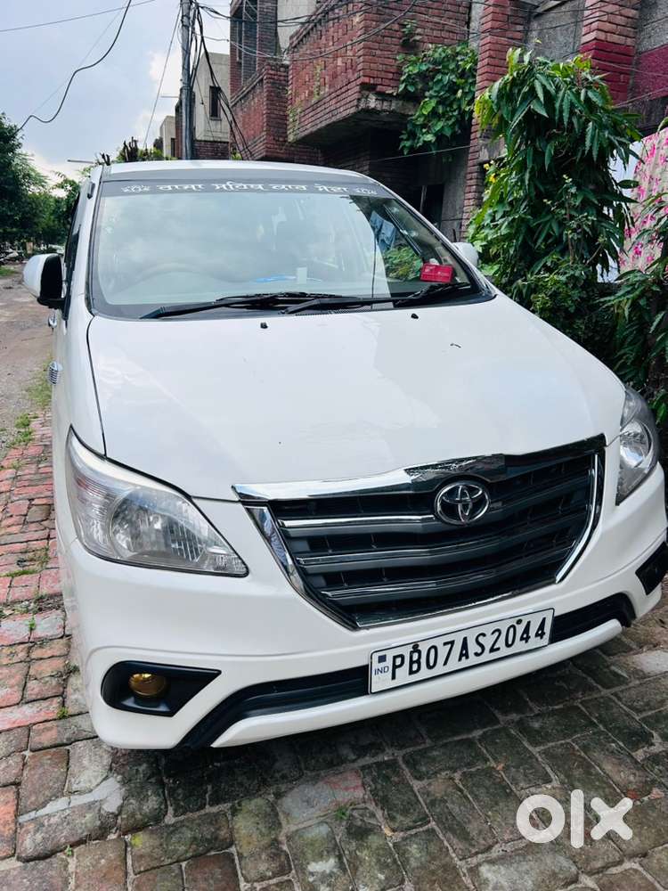 Toyota Innova 2007 Diesel Well Maintained