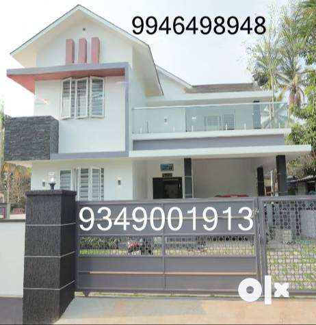 8 cent 2600+ sqft 4BHK House Irinjalakuda Idavaka SN school Thrissur