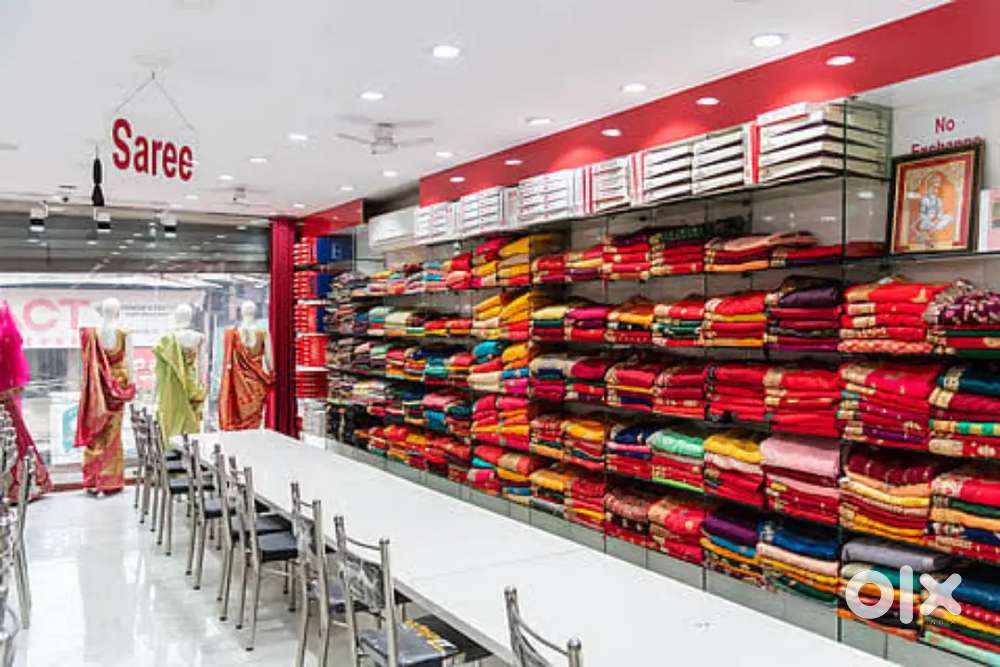 HR ZOYA KHAN @VACANCIES ARE AVAILABLE IN SAREES SHOWROOM IN LUCKNOW
!!