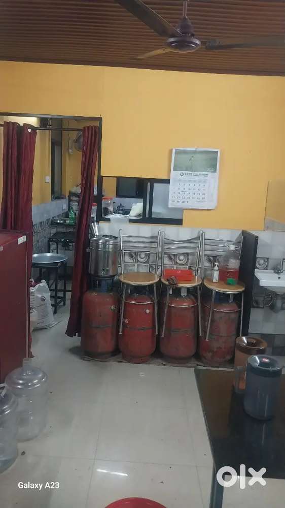 Nadan cook, kichan helper,