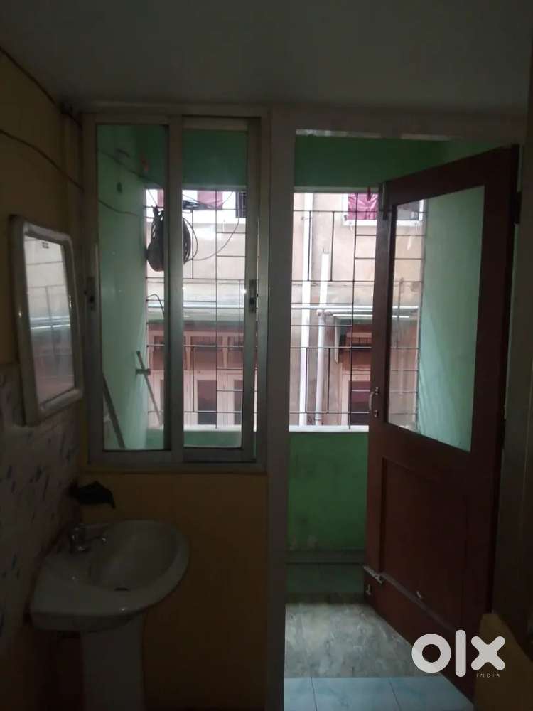 2BHK for Rent Near GS Road