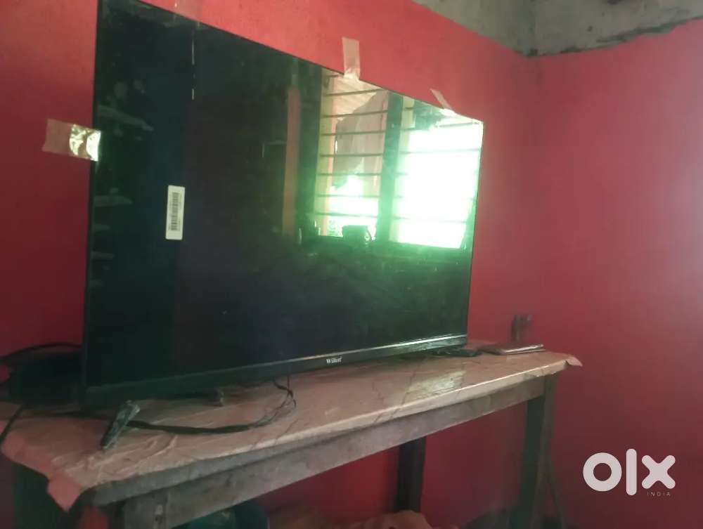 Brand new  android tv 35inch
