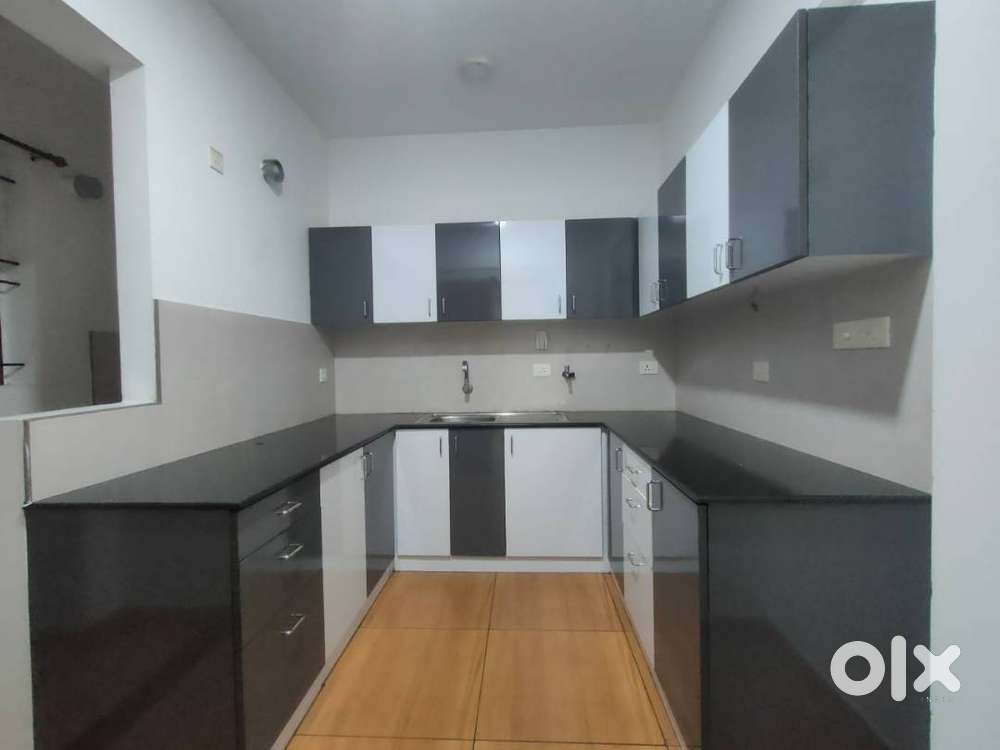 2 BHK flat available for rent at Kuravankonam 20000