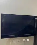 sony lcd 32”