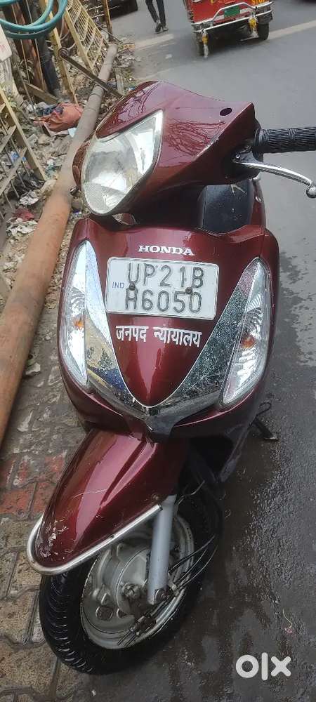 Aviator Scooty