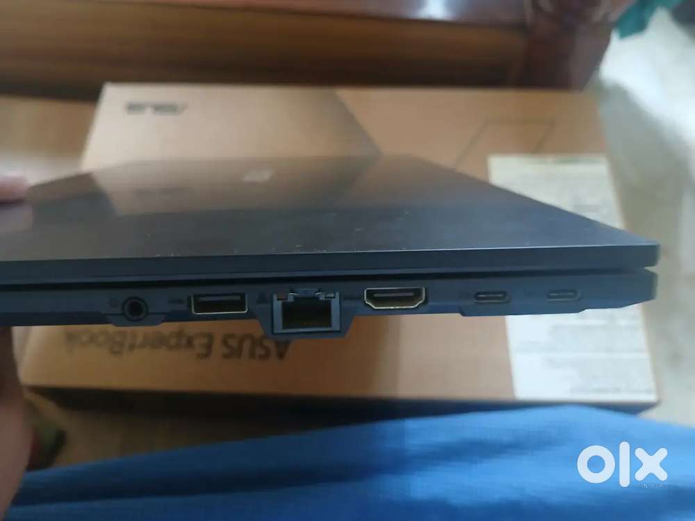 Asus i3 laptop