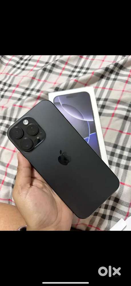 APPLE IPHONES ALL NEW MODELS NEW REFURBISHED AT GOOD CONDITION PHONES