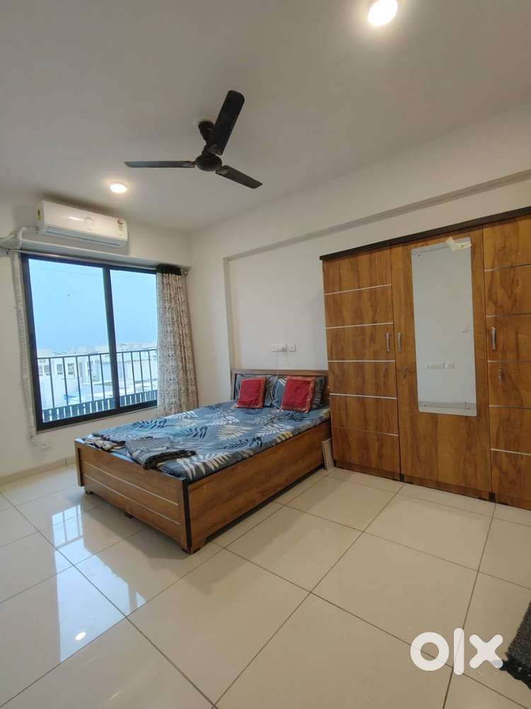 2bhk penthouse For Rent In South Bopal