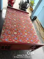 Dubble cot 4/6 bed with mattress