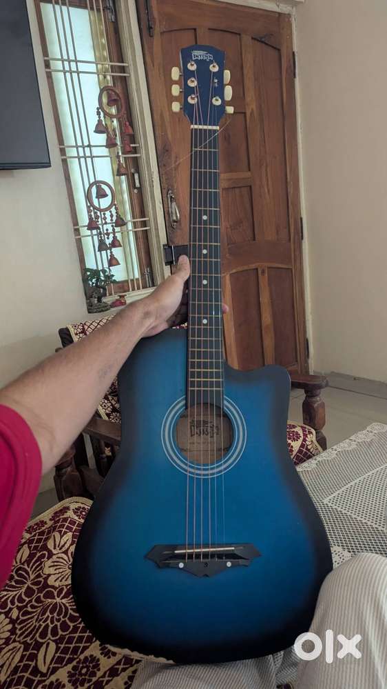 Guitar for sale