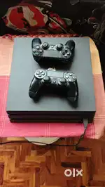 Ps4 pro 1tb black good condition