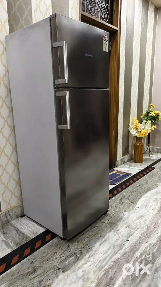 Double door freeze 330 liter