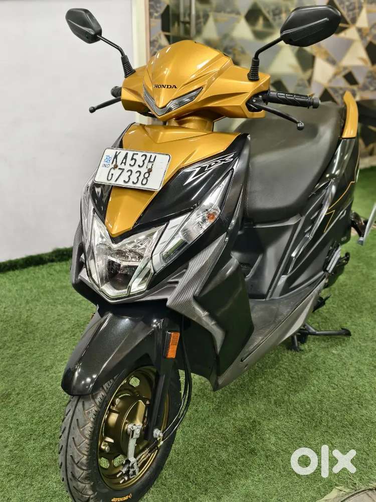Down payment (18,000) immediately delivery Honda Dio Dx 2020 model