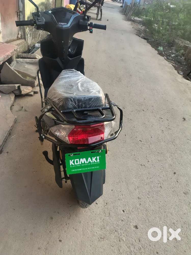 i lithium bettery 3year warranty