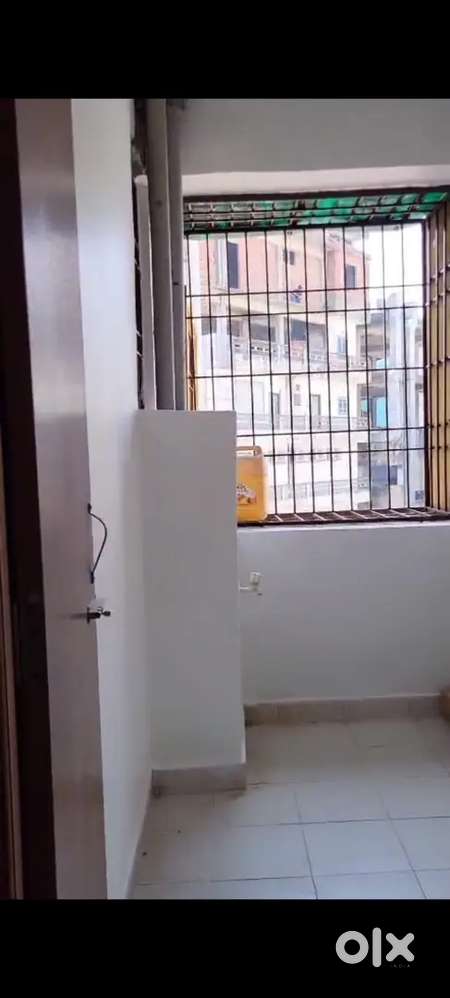 3 BHK spacious flat, Modular kitchen, Dedicated car parking