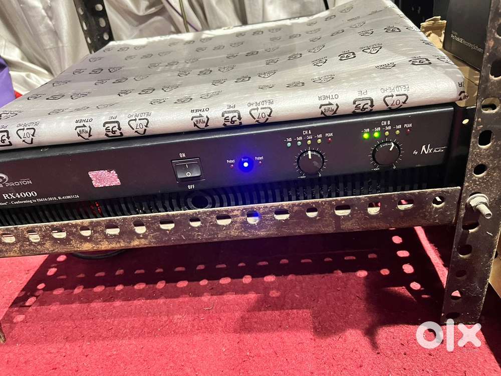 Proton amplifier and Yamaha speaker (2 Nos) and Column speakers (2 No)