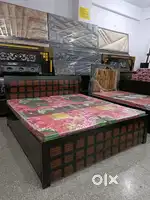 New double. Bed in uttam nagar