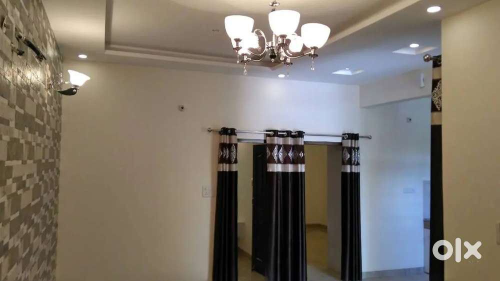 100 yard independent house/kothi near sunny enclave kharar