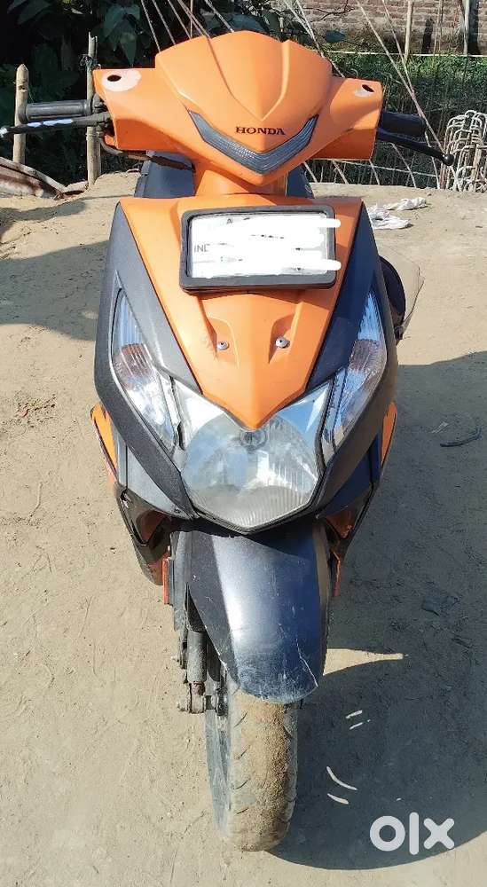 Honda dio BS4 powerful engine