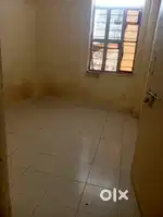 1 room available for rent