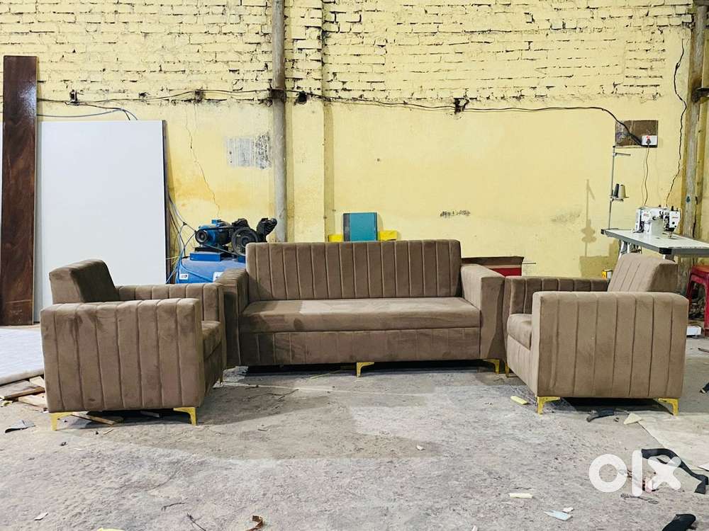 Sofa factory material