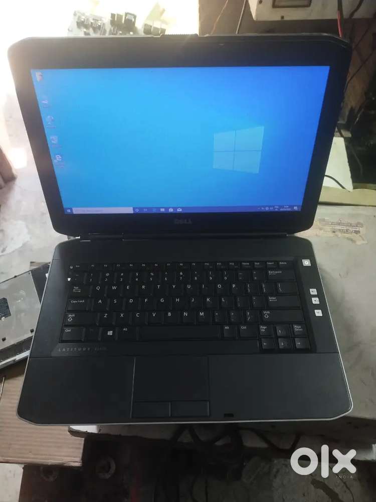 Dell laptop i5 3 Generation 4gb ssd128gb