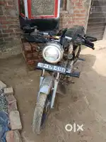 Kawasaki  bike new condition. Jisko Lena hai wah log msg karwnge