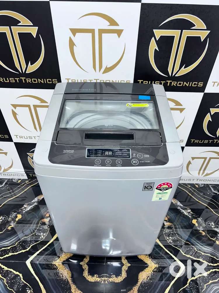 In brand new condition LG smart inverter washing machine