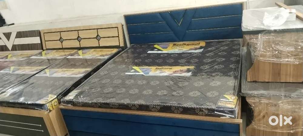 Monday biggest offer buy new double bed with box 6999 EMI available