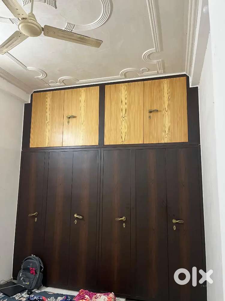 1 room available for girls with attached bathroom and kitchen