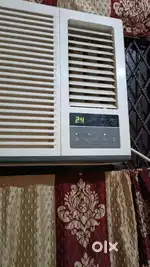 Blue Star 1.5 Ton 3 star rated Windows AC in perfect cooling condition