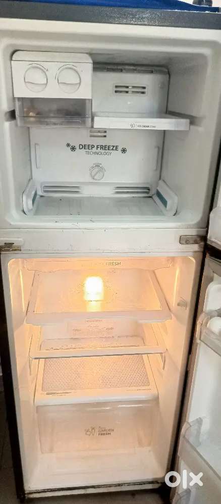 Whirlpool Refrigerator (Frost Free)