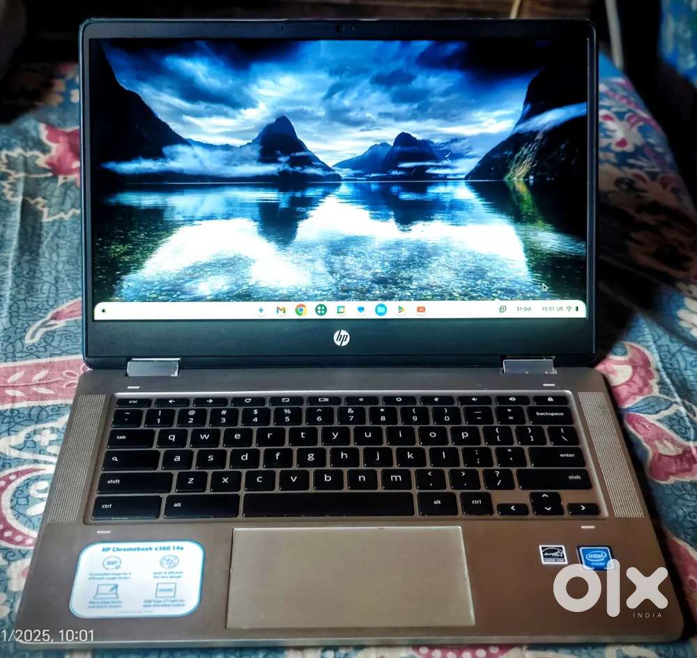 HP LAPTOP 1 Year Old New Condition