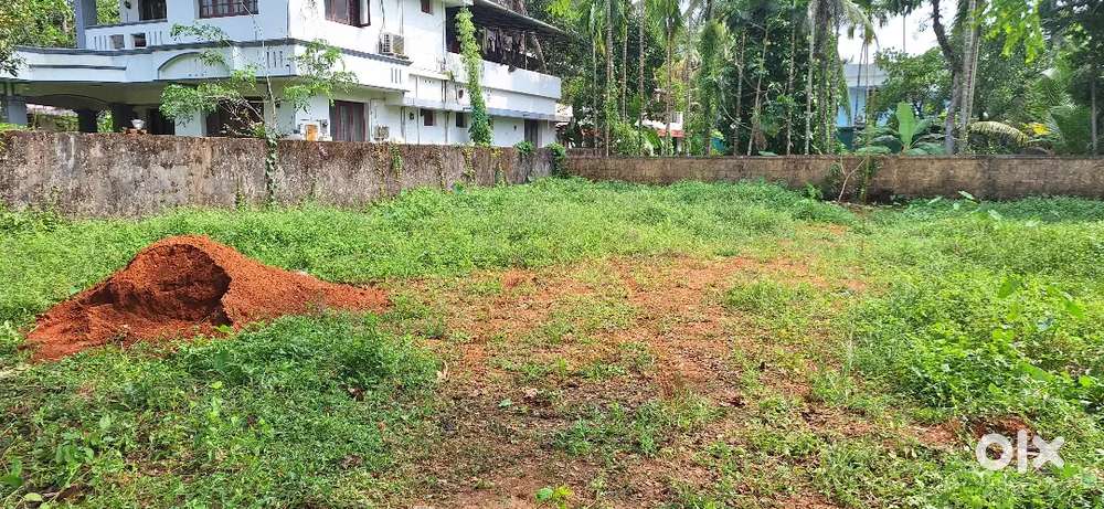 8 cent Plot for rent at North Paravur town