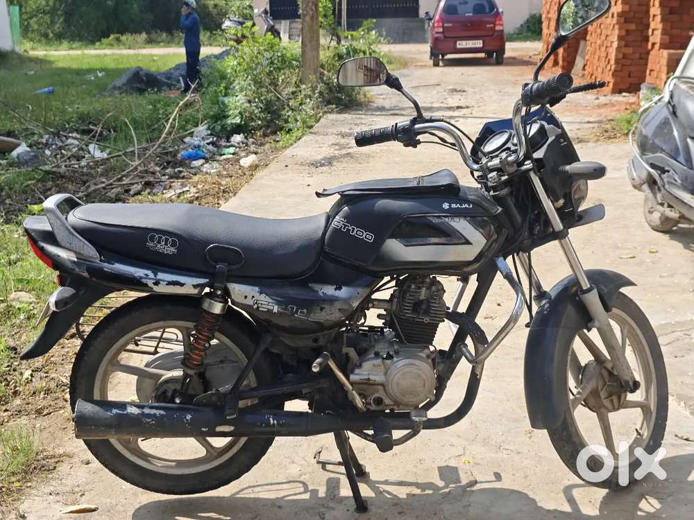 BAJAJ CT100 Best Mileage Bike