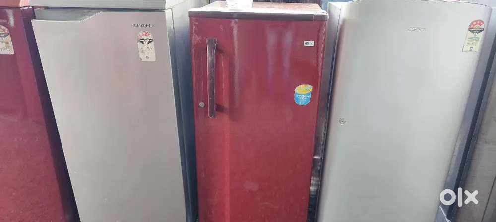 FRIDGE WASHING MACHINE AVAILABLE