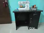 Desk/dressing table