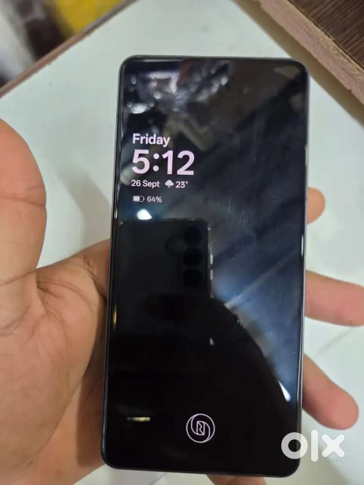 One plus 13r 12  256 gb new condition bill box available  9 months old