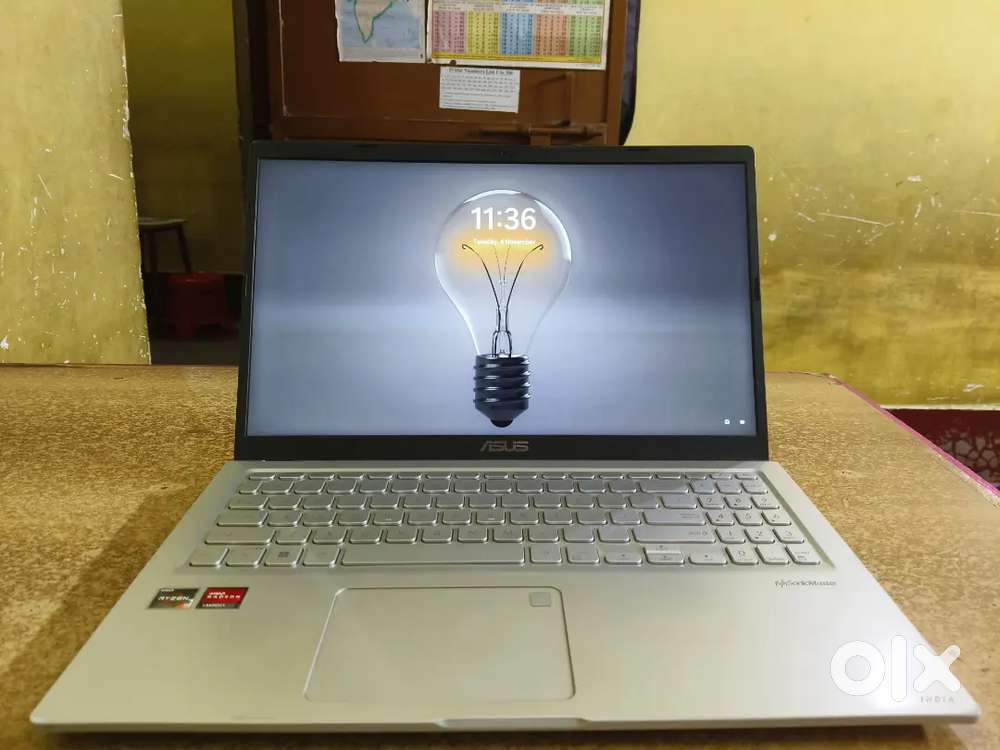 Asus Vivobook 15.6 inches