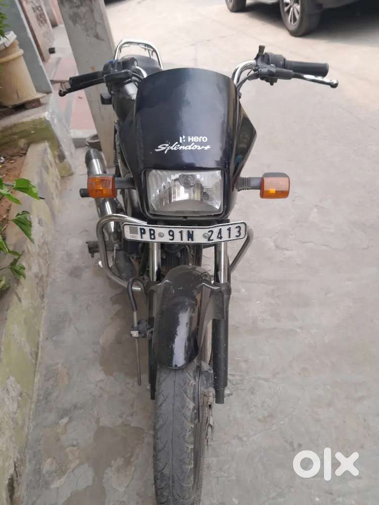 Good condition brand new tyer with service record all original