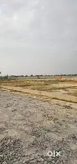 लखनऊ में प्लासियो माल से मात्र कुछ ही दूरी पर प्लॉट