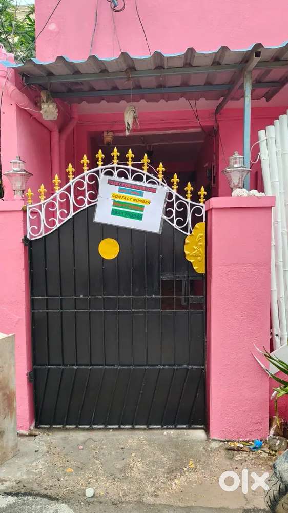 Tolet for office and doctor clinic and room are bachalor