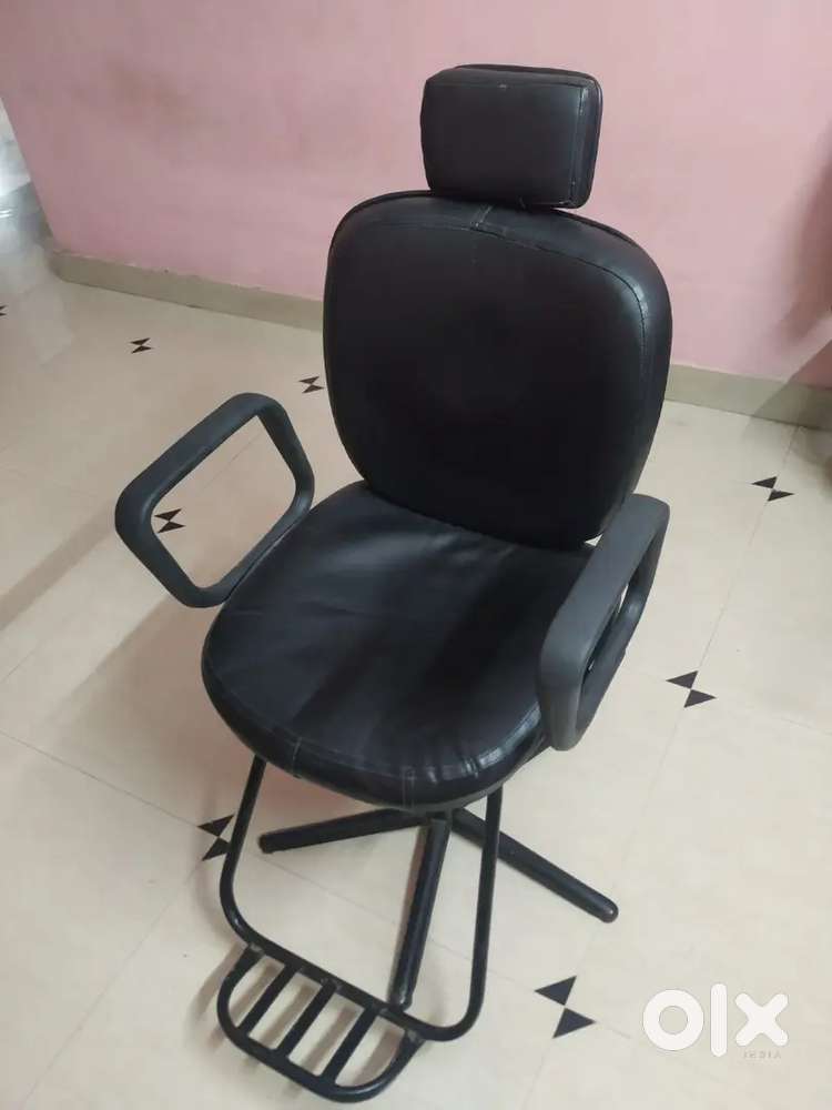 Shampoo washing machine, Threading chair