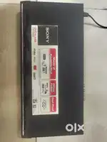 4 items - 1 dvd player, 1 cd player, 1 amplifier and speaker