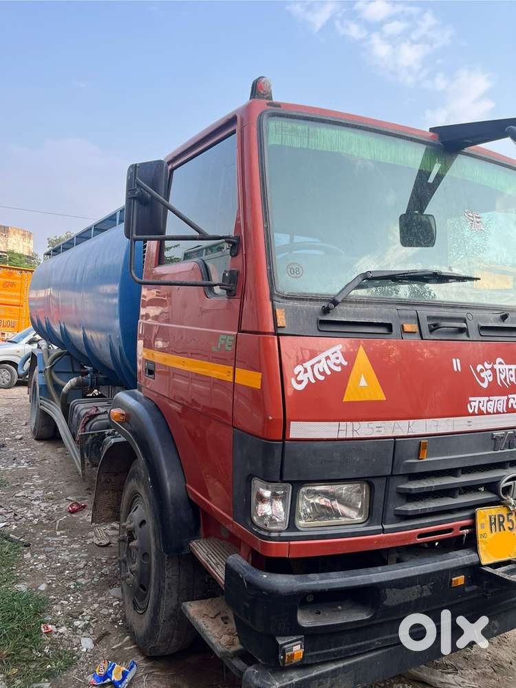 TATA 1216 WATER TANKER