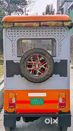 Mujhe 1 treo big wala Gari chayye chalana hai