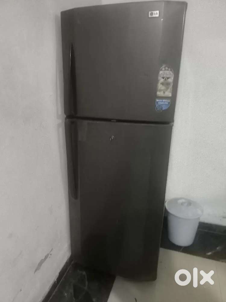 LG refrigerator