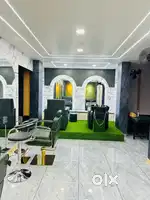 For sale. Beauty parlour & beautycourse class  space & fashion