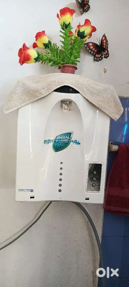 Electric automatic water filter